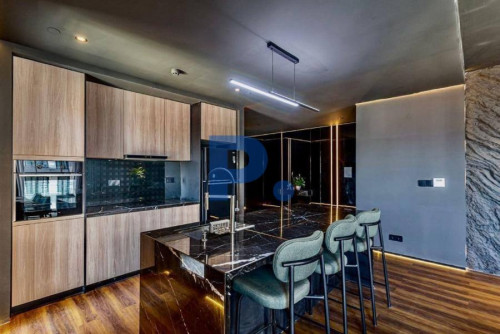 Luxurious 2 Bedrooms Condo for RENT with Gym and Swimming Pool
