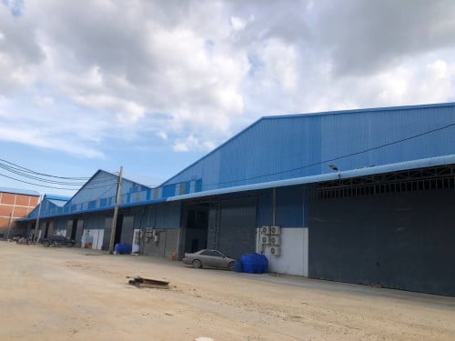 MASSIVE BRAND-NEW WAREHOUSE FOR RENT | PREYSOR AREA