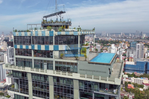 N1063  |  Nice Studio in front of Aoen Mall For Rent