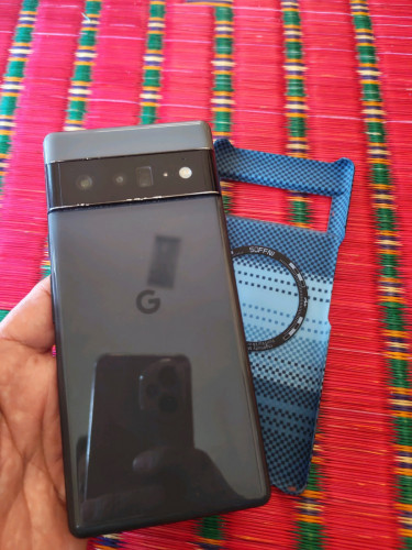 Pixel6pro Ram12g/256g បែកថាច់តិច