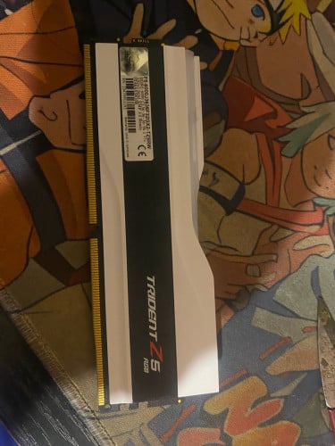 Sell ram 32G 6000hz DDr5 275$