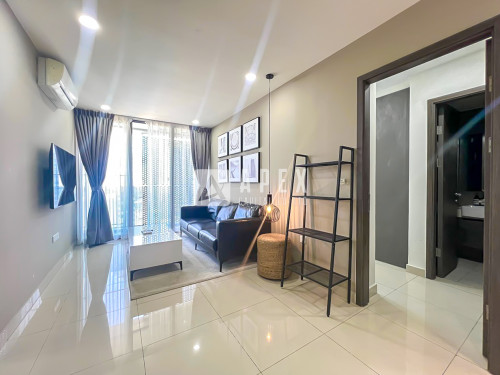 Service Hotel Apartment Three Bedrooms At The Peak For Rent
