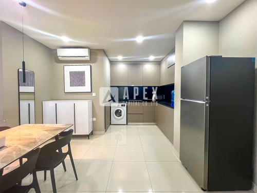 Service Hotel Apartment Three Bedrooms At The Peak For Rent