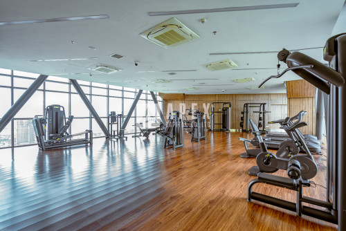Service Hotel Apartment Three Bedrooms At The Peak For Rent