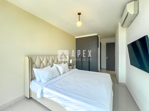 Service Hotel Apartment Three Bedrooms At The Peak For Rent