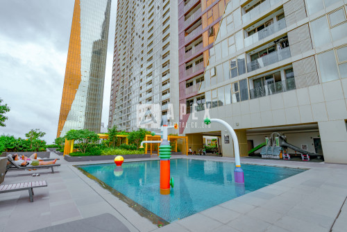 Service Hotel Apartment Three Bedrooms At The Peak For Rent