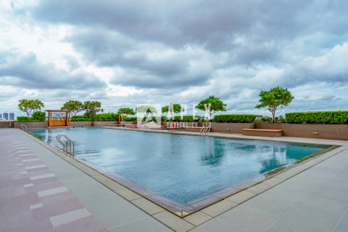 Service Hotel Apartment Three Bedrooms At The Peak For Rent
