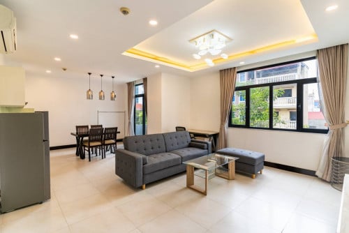 STYLISH ONE BEDROOM FOR RENT-DAUN PENH🍀