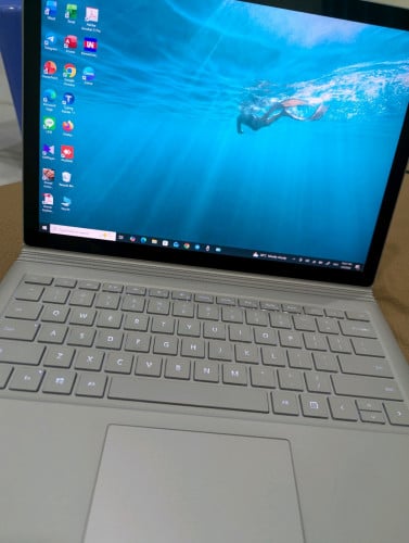 Surface book 2