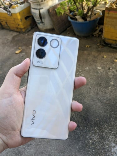 Vivo S17E