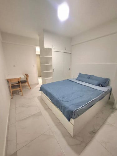 ខុនដូជួលទីតាំងទឹកថ្លា