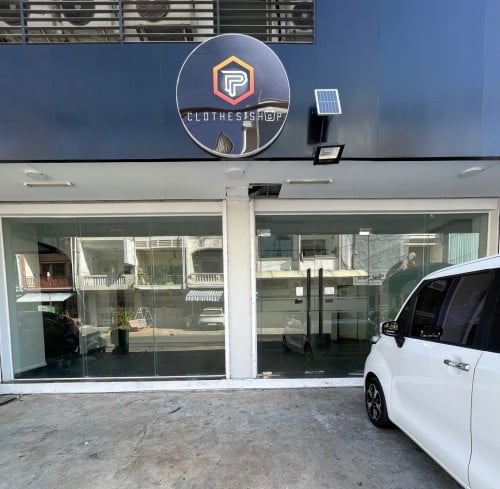 ផ្ទះជួលសម្រាប់អាជីវកម្ម ទីតាំងល្អ