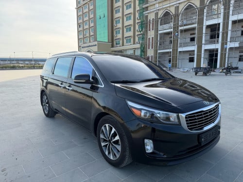 Kia carnival អូតូ3 បេតុង3