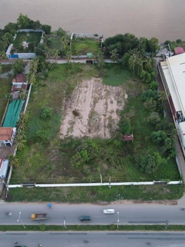 ដីសំរាប់ជួល