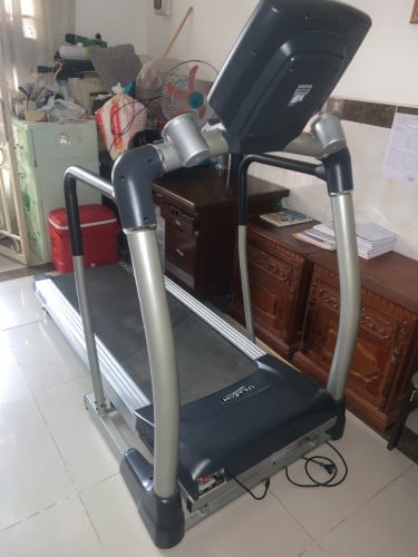 ម៉ាស៊ីន​រត់​ហាត់ប្រាណ​