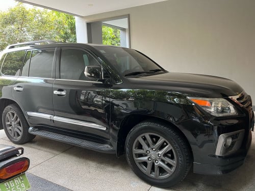 ឡានលក់ម្ចាស់ដើម