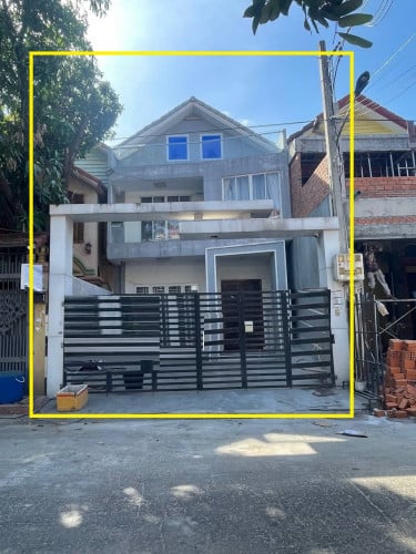 វីឡាកូនកាត់ មានសម្ភារៈមួយចំនួន សម្រាប់ជួលនៅបុរី សុភមង្គល ជ្រោយចង្វារ