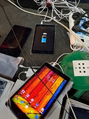 ដាក់សុីមបាន​ បានមកថ្មី