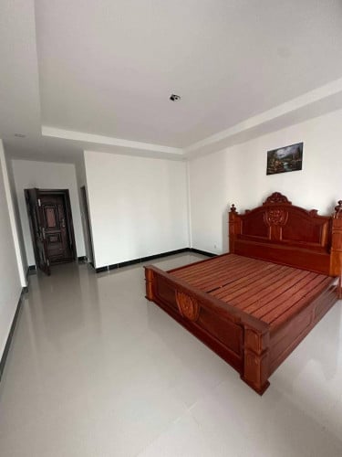 ផ្ទះ ជួល ឬ លក់