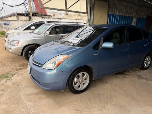 ឡានលក់រៀបចំរួច06តំម្លៃល្អ