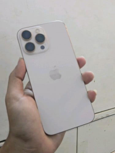 លក់16 pro max ZP 256gសុីនណែន