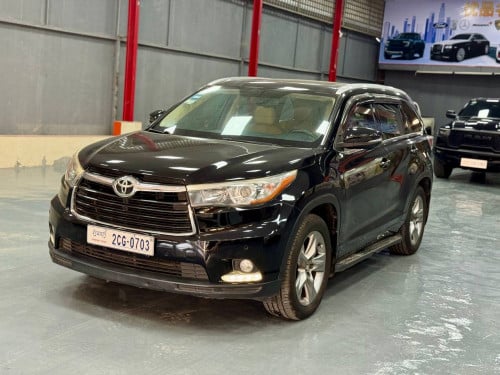 ឆ្នាំ2015 ToyotaHighlander 2.0T