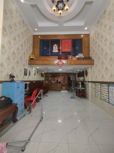 បុរីហុងឡាយ ផ្ទះល្វែងប្លង់រឹង