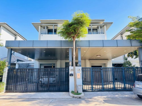 វីឡាភ្លោះដីធំលក់បន្ទាន់នៅក្នុងបុរី ជីបម៉ុង 598 ជិតផ្សារទំនេីបអុីអន២