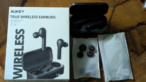 កាសឥតខ្សែ ម៉ាក AUKEY