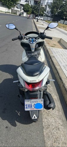 ម៉ូតូជិះផ្ទាល់ខ្លួនJAPAN