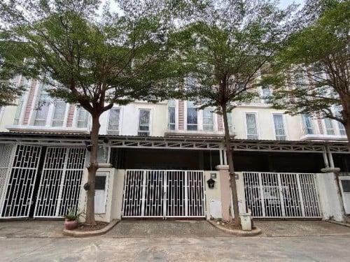 វីឡាកូនកាត់សម្រាប់នៅបុរីជីបម៉ុងសែនសុខ / Link Villa for Rent at Borey Chip Mong Sensok, AEON 2 MALL