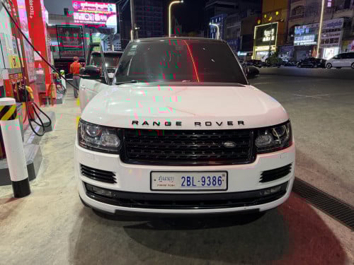 ចង់លក់Range Rover Vogue 2014 សាំង ឡានថ្មី