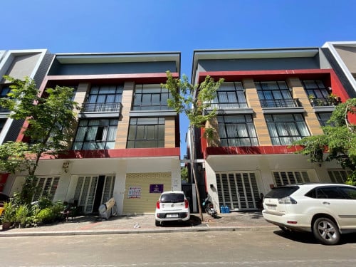 ផ្ទះអាជីវកម្មសម្រាប់ជួល | Shophouse For Rent, Polaris2
