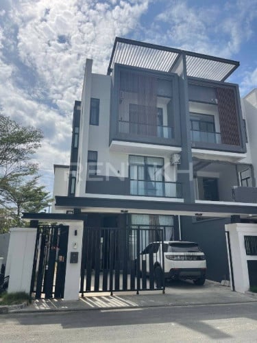 វីឡាភ្លោះសម្រាប់ជួលនៅបុរី ព្រីនស៍វ័នត្រូពិកា / Twin Villa for Rent at Borey Prince One Tropica