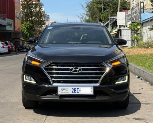 🔥HyundaiTucson 020កាន់💰9000$💸ដកឡានភ្លាមបង់រំលស់ជាមួយឃ្លាំងផ្ទាល់