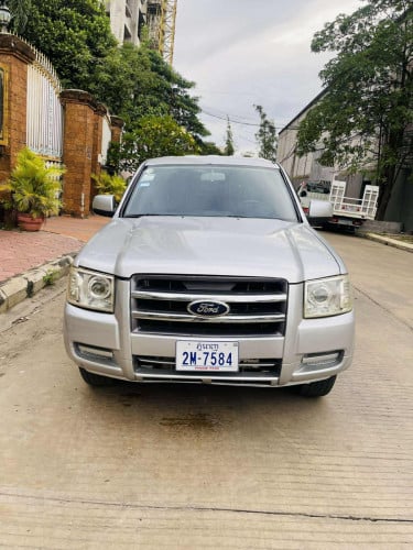 09ប៉ុង2ឡានខ្លាញ់គោ