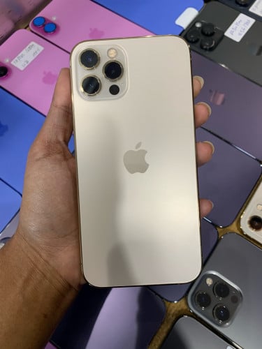 12 pro ZA ចចារ