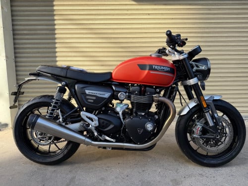 2023 TRIUMPH SPEED TWIN 1200 IN STOCK FOR SALE