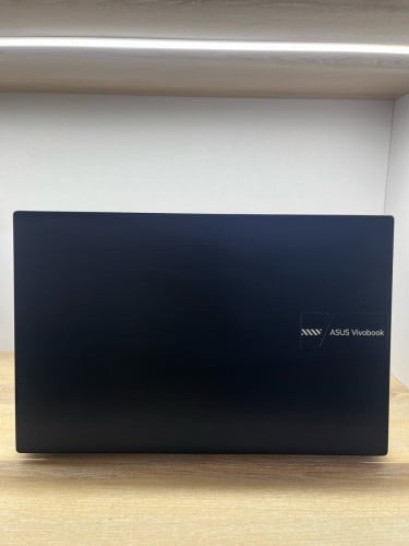 Asus Vivobook X1502VACPU : i5-13420H @12CPUsRAM : 16GB DDR4 HDD : M2 512GBDisplay : 15.6” FHD
