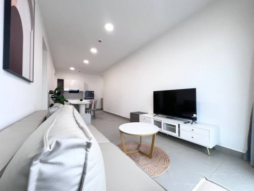 Cond Urban Village Phase2 For Rent