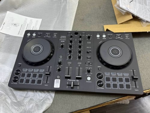 DDJ FLX4 99% have warranty 6 month