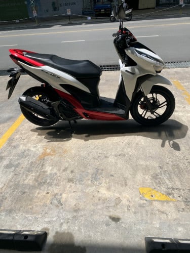 Honda click 2021smartkey150cc