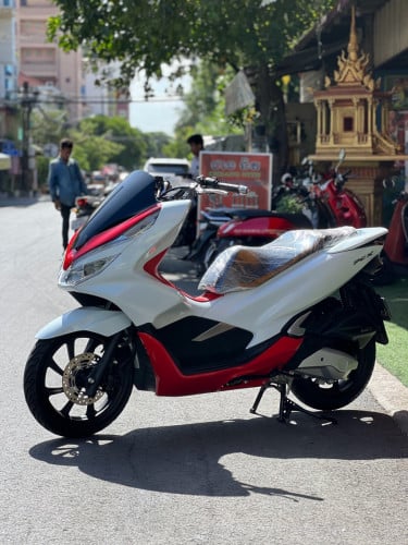 Honda PCX 150cc 2019 ម៉ូតូស្អាត