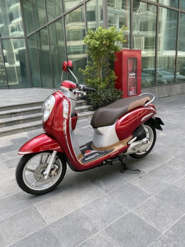 Honda scoopy 2014