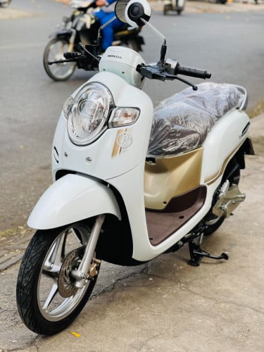 Honda Scoopy សេរី 2021 ដើមឆ្នាំ មួយទឹក ស្លាកលេខ នៅខ្ចីស្អាត