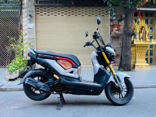 HONDA ZOOMER 690$ , 110cc , 2016 , Japan have lD card