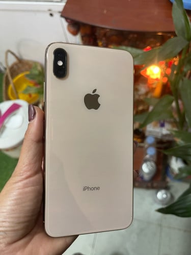 iPhone Xsmax256GB /chនៅសុិនសានុំថ្ម75%