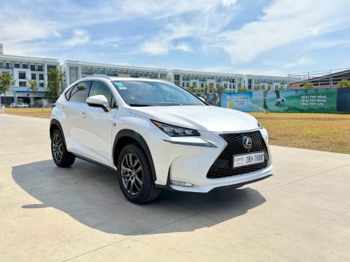 NX200T 2015 Luxury Update F-Sport Full Option