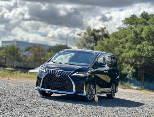 TOYOTA ALPHARD 2015 UPDATE LEXUS LM 350H TOP OPTION