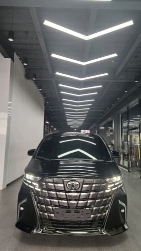 Toyota Alphard 2024 ឡានស្លាកលេខ